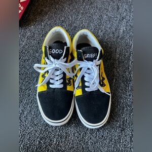 Vans x Peanuts Old School Charlie Brown Size 6 US Women’s 7.5